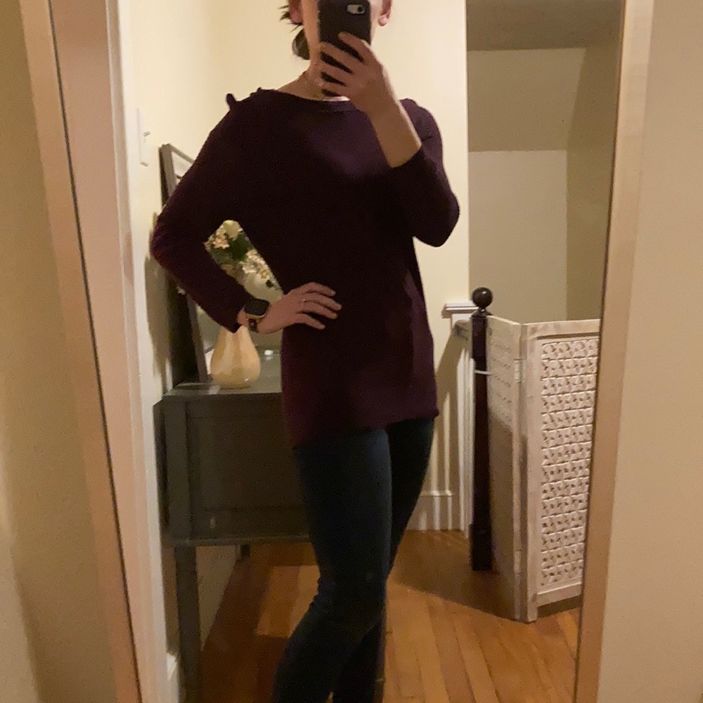 M H&M Textured Maroon Sweater